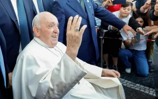 La primera visita del Papa a Marsella en casi cinco siglos… eclipsada por el rugby