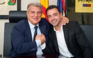 Xavi firma la renovación con el Barcelona hasta el año 2025 con un año más opcional