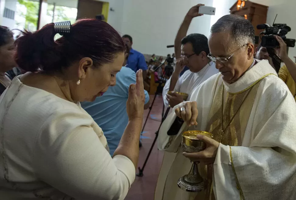 Tres sacerdotes más son arrestados en Nicaragua, según denuncia el obispo Silvio Báez