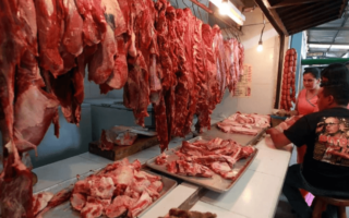 Vendedores advierten posibles aumentos en los precios de carne de res y cerdo