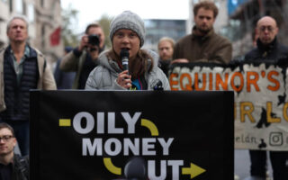 Detienen a la activista Greta Thunberg en una protesta en Londres