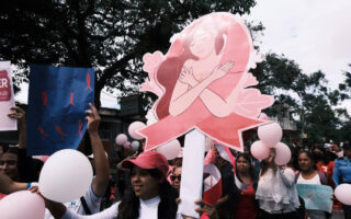 En el Día contra el Cáncer de Mama, mujeres piden a hondureñas realizarse su mamografía a tiempo