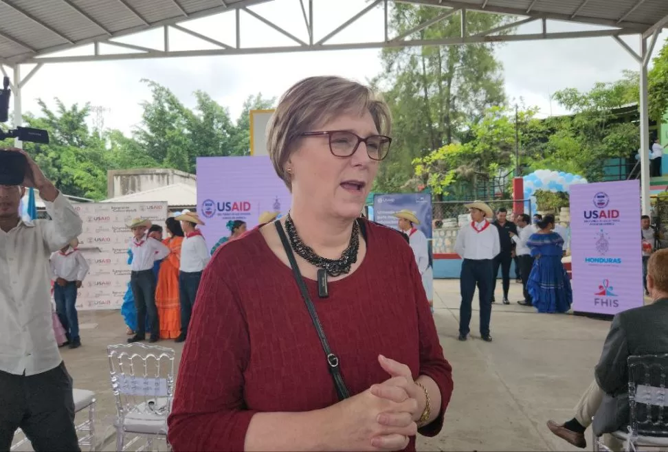 la embajadora de Estados Unidos en Honduras, Laura Dogu reafirmó este jueves la solidez de las relaciones entre ambos países y destacó el compromiso continuo en proyectos de educación, salud, entre otras hojas de ruta.