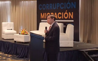 Desempleo, corrupción y violencia siguen orillando a hondureños a querer migrar: FOSDEH