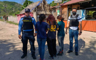 Encuentran con vida a tres jóvenes reportadas como desaparecidas en Comayagua