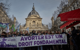 Francia, a las puertas de blindar el aborto en su Constitución