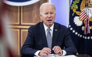 ¿Cómo beneficiará la orden de Biden a unos 500,000 migrantes indocumentados en EE.UU.?