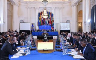 Países latinoamericanos piden levantar embargo a Cuba en OEA