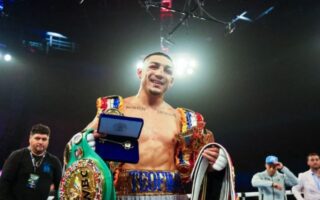 Teofimo López le quita el invicto al británico Josh Taylor