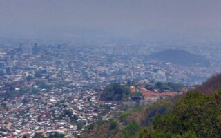 Intensas lluvias cubren la mayor parte del país