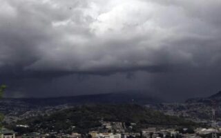 Las lluvias débiles asociadas al huracán Beryl persisten en suroccidente