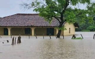 Desborda Río Goascorán: El Cubulero nuevamente inundado