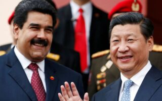 China apoya a Maduro y llama a respetar resultados electorales en Venezuela