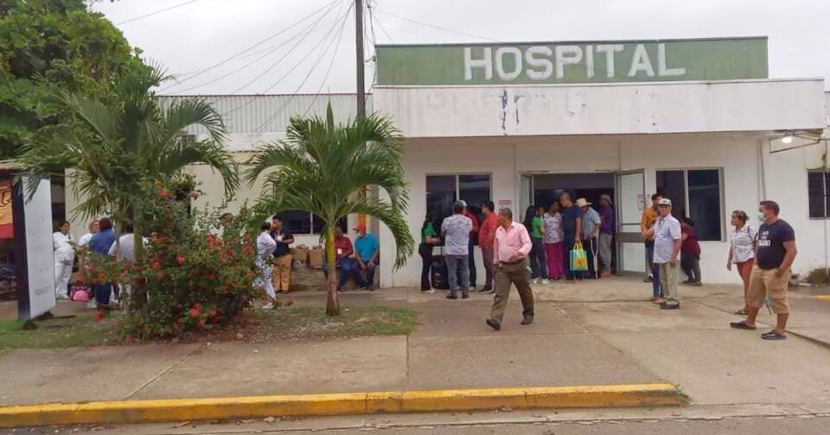 Empleados de Puerto Cortés protestan por derechos laborales