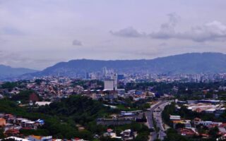 Onda tropical traerá lluvias generalizadas al país