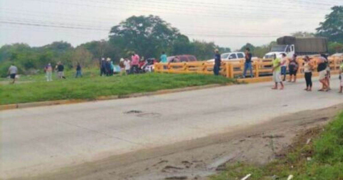 Protestas en Honduras por falta de electricidad en La Lima