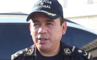 Ex oficial Hernández enfrenta sentencia por narcotráfico, podría purgar 20 años