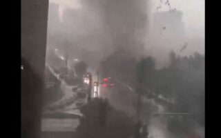 Tornado apocalíptico en Shandong: Un muerto y al menos 79 heridos (VIDEOS)