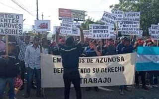 Manifestantes bloquean calles en El Progreso