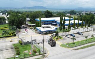 Cierre de tabacalera en Honduras amenaza empleo e inversión extranjera, según sector obrero (video)