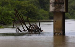 «Sin luz» más de 900,000 personas en Puerto Rico por el paso de la tormenta Ernesto