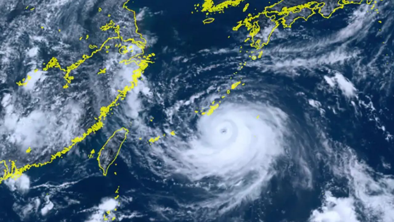 Shanshan azota Japón: fuertes lluvias y riesgo de inundaciones