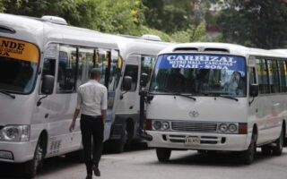 Transporte amenaza con tarifa real: pasaje de 16 lempiras