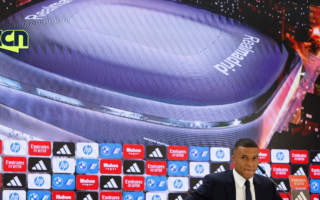 El Bernabéu se viste de gala para el esperado debut de Mbappé