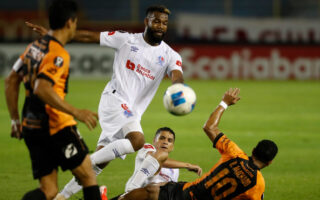 Águila derrota al Olimpia y sueña con avanzar en la Copa Centroamericana