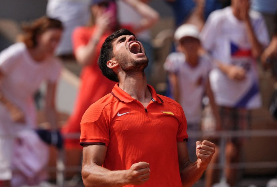 Carlos Alcaraz vence a Paul y se mete en semis del tenis de París-2024