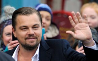 Leonardo DiCaprio sufre picadura de medusa durante vacaciones en Europa