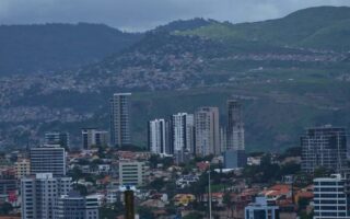 Lluvias con tormentas eléctricas en gran parte del país (video)