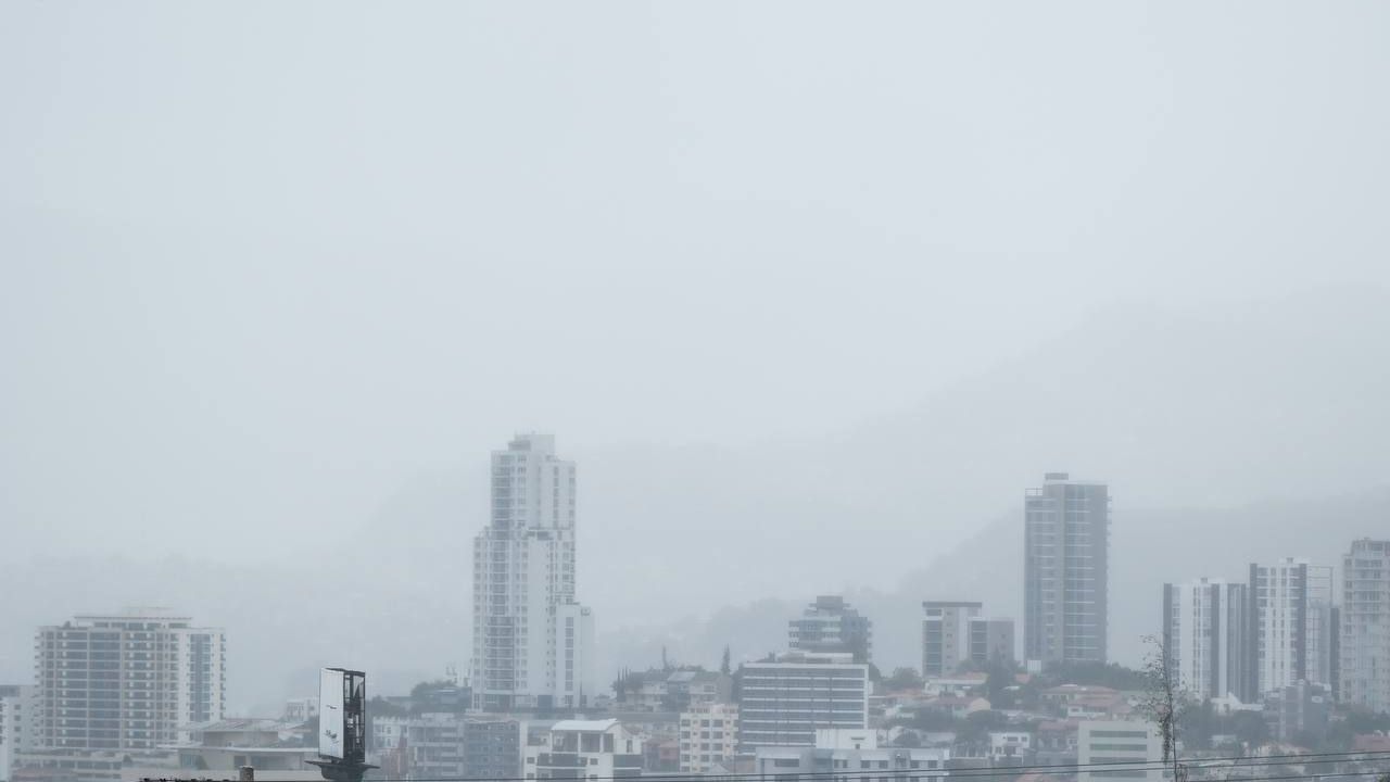 Lluvias y oleajes de 1 a 3 pies afectarán Honduras