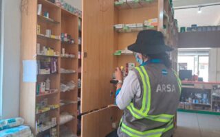 ARSA retiene medicamentos sin control en farmacia, como clonazepam