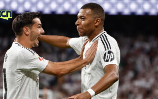 Mbappé marca sus primeros goles con el Real Madrid