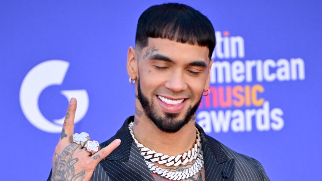 Anuel es víctima de robo en su apartamento en Miami