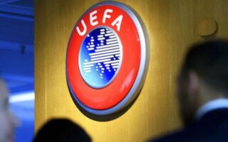 La UEFA destina mil millones de euros al fútbol femenino