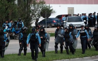 Policía anuncia medidas firmes para dispersar protestas y garantizar libre circulación