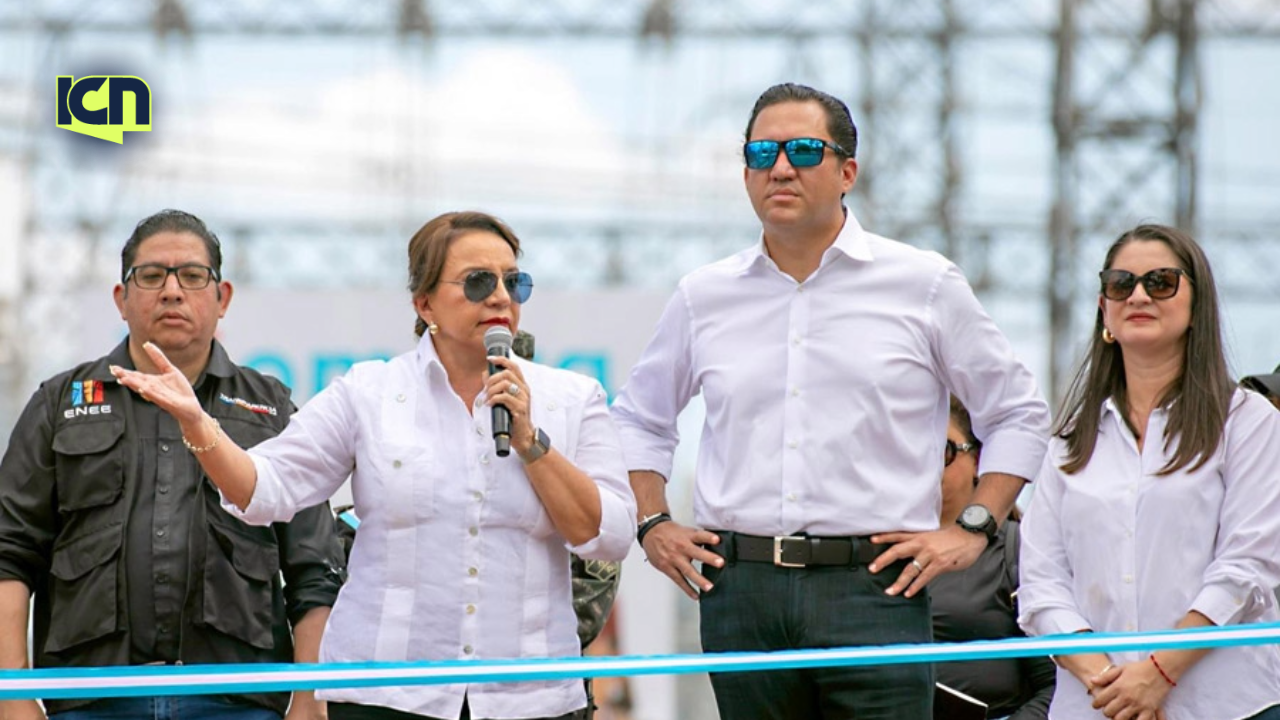 Xiomara Castro inaugura cnetral de energía