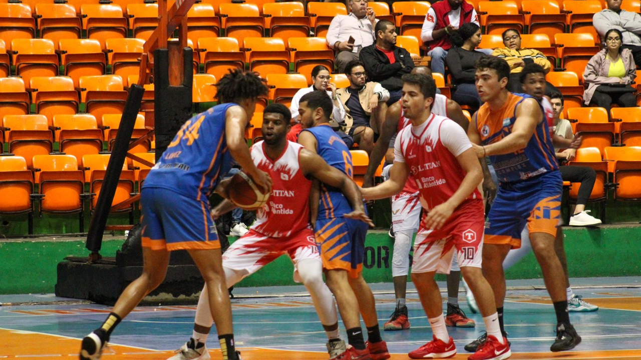 Nacional de Ingenieros toma ventaja en la final de la Liga Nacional de Baloncesto