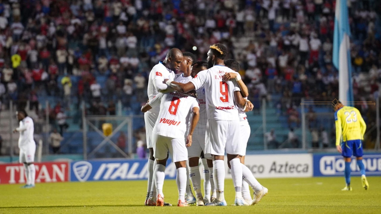 Olimpia, primer clasificado a las semifinales en el Apertura