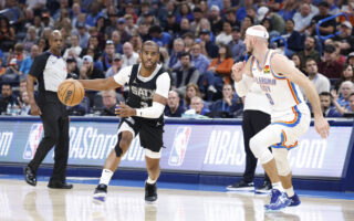 Los Spurs sorprenden sin Wemby a los Thunder 110-104