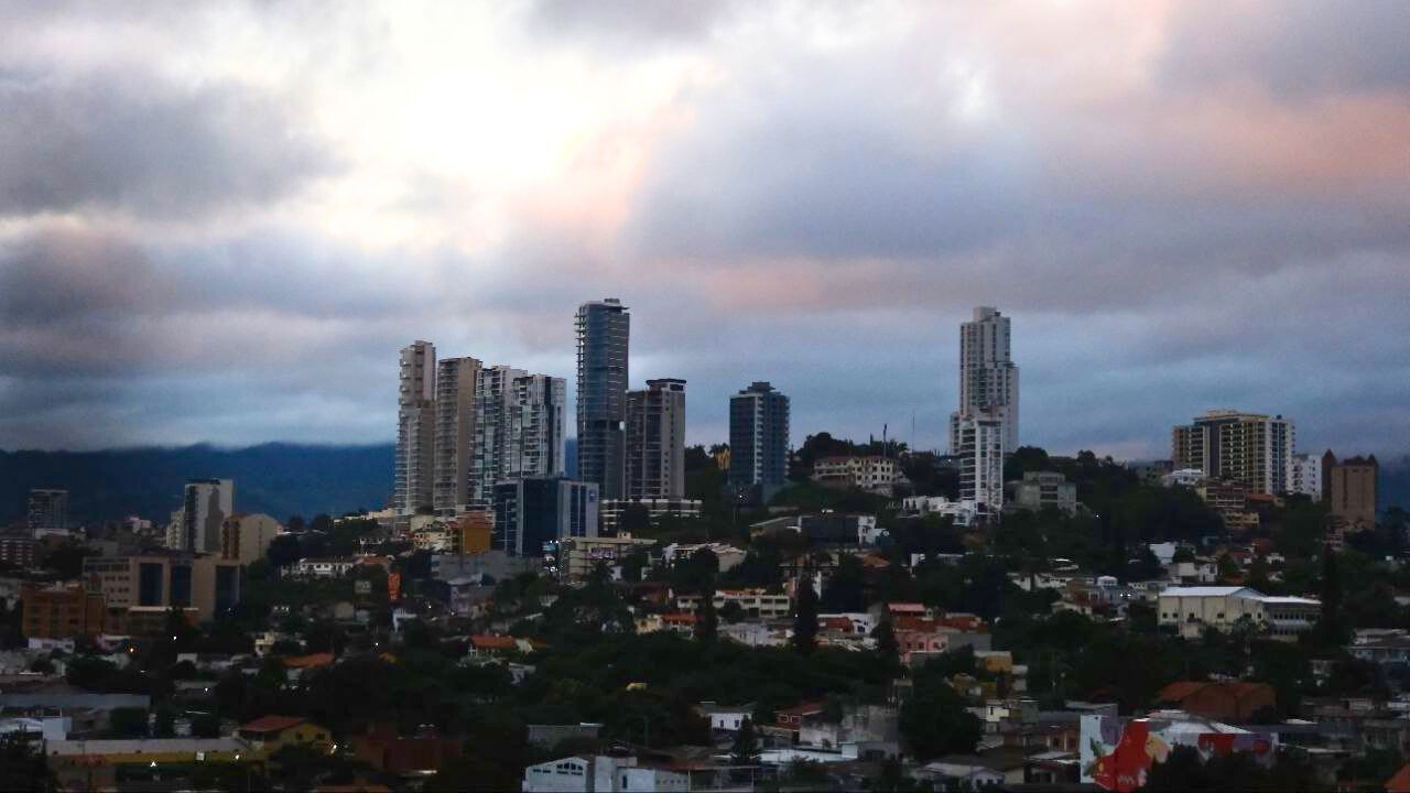 Lluvias y temperaturas frías afectarán Honduras