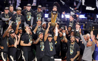 97-81. Los Bucks se llevan ‘el Gordo’ en Las Vegas