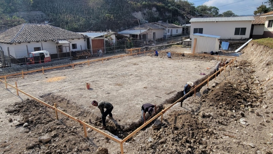 Salud no cumple meta de 100 Centros de Estabilización de Emergencia