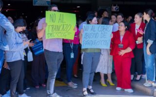 ¡Hay protestas de nuevo! Rechazan aumento de tarifas de estacionamiento en el CCG